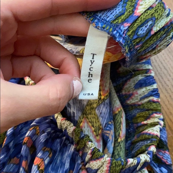 Tyche multi colored shorts! Size large. - Picture 3 of 3